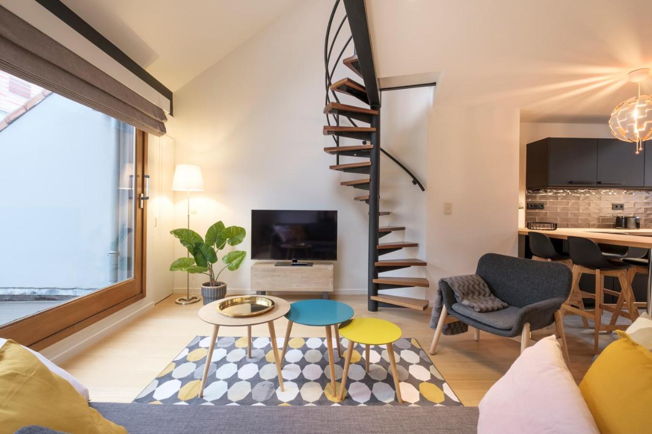 Functional Housings 2 Steps From Grand Place Brussels Exterior photo